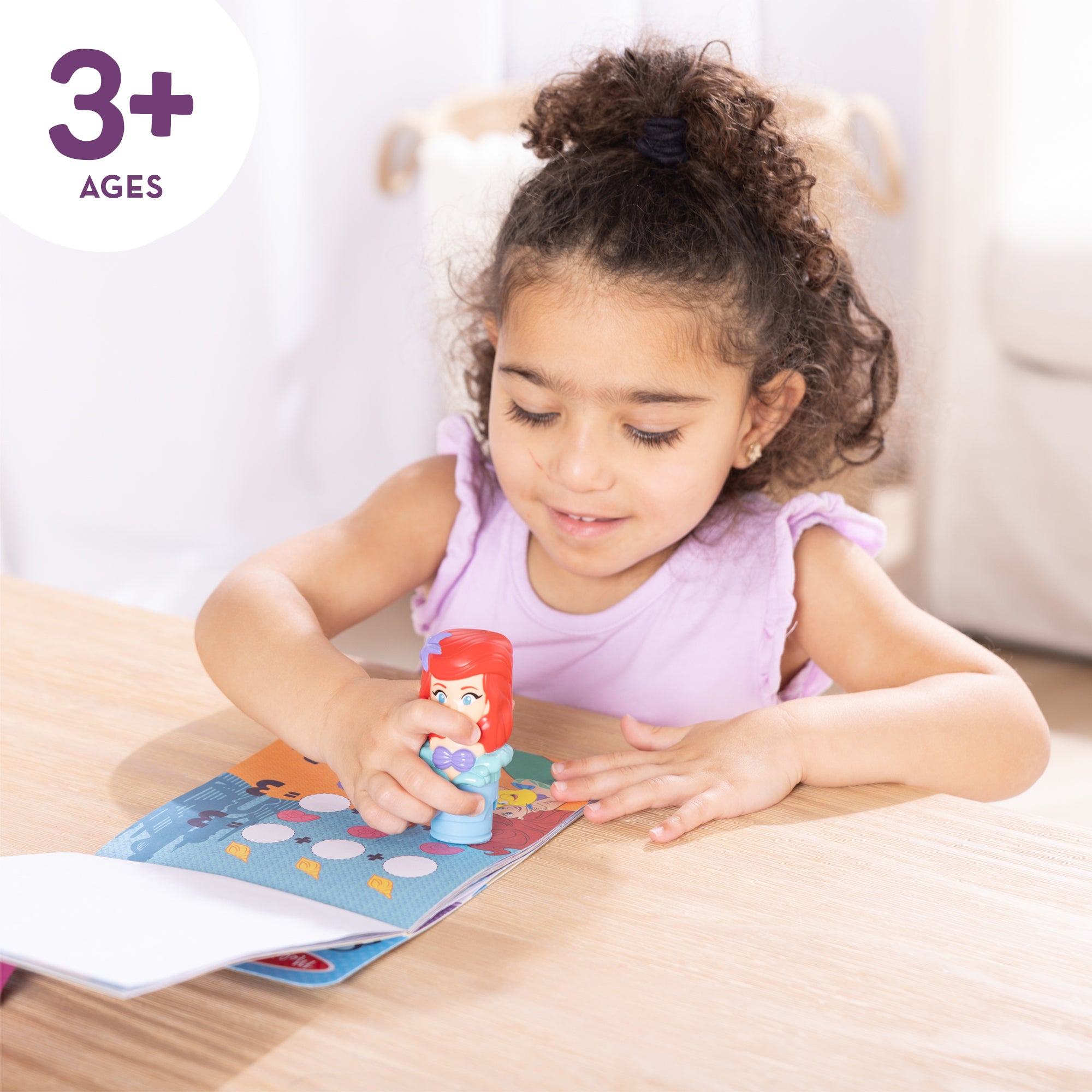 Sticker WOW!? Disney Ariel Bundle: Activity Pad & Sticker Stamper + Mini Activity Pad and 200 Refill Stickers - Image 3