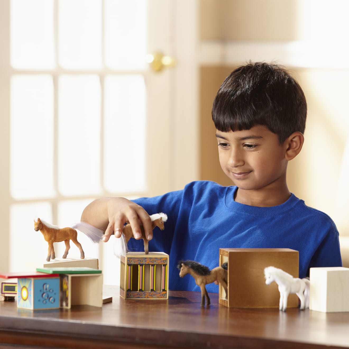 Horse Carrier Wooden Vehicles Play Set - Image 7