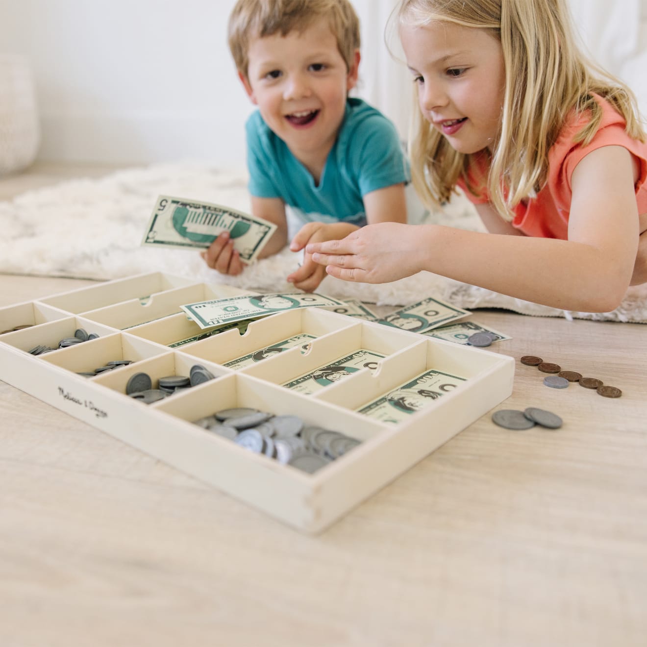 Classic Play Money Set - Image 9